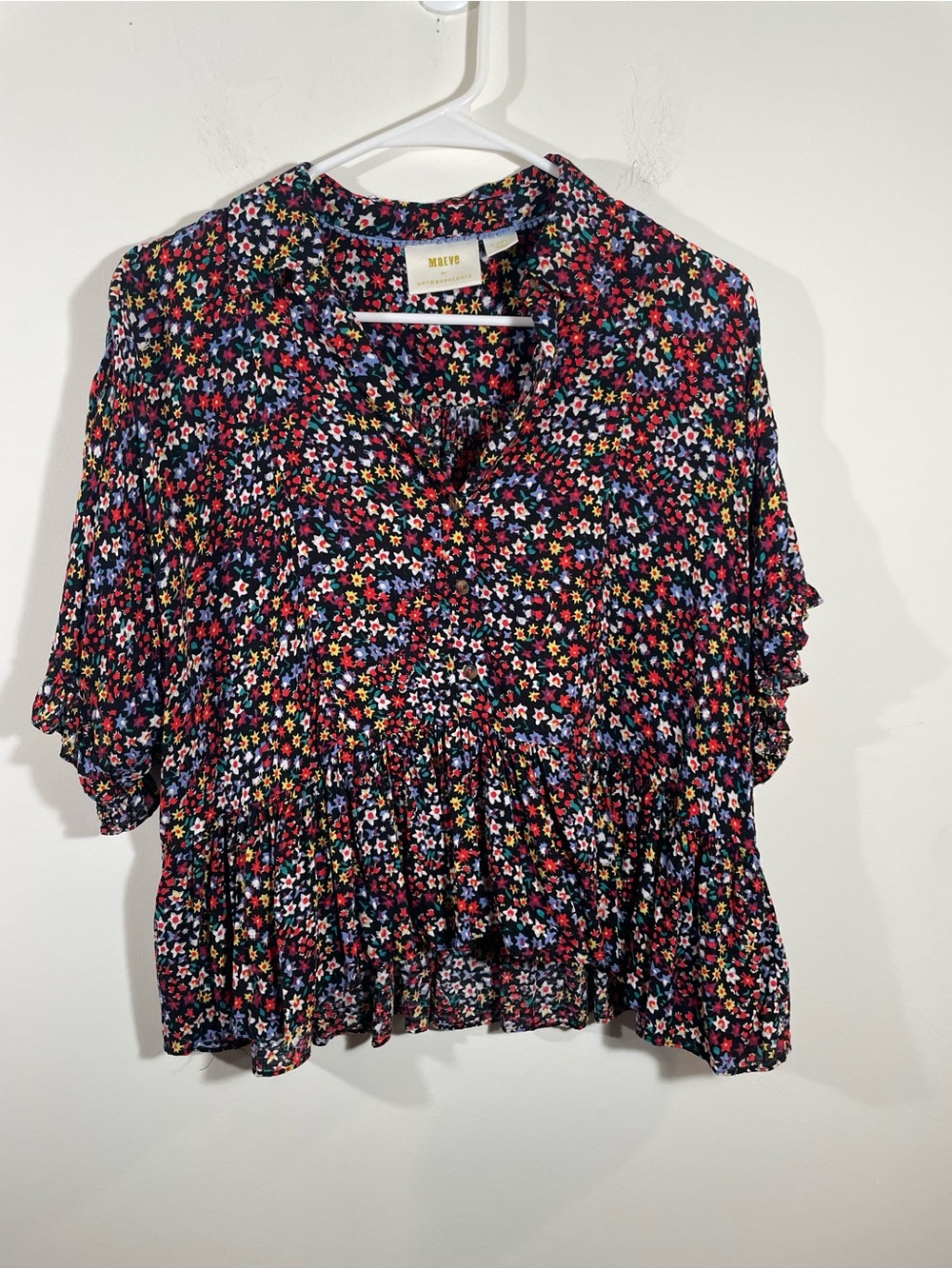 Maeve Anthropology floral short sleeve blouse with ruffle XS